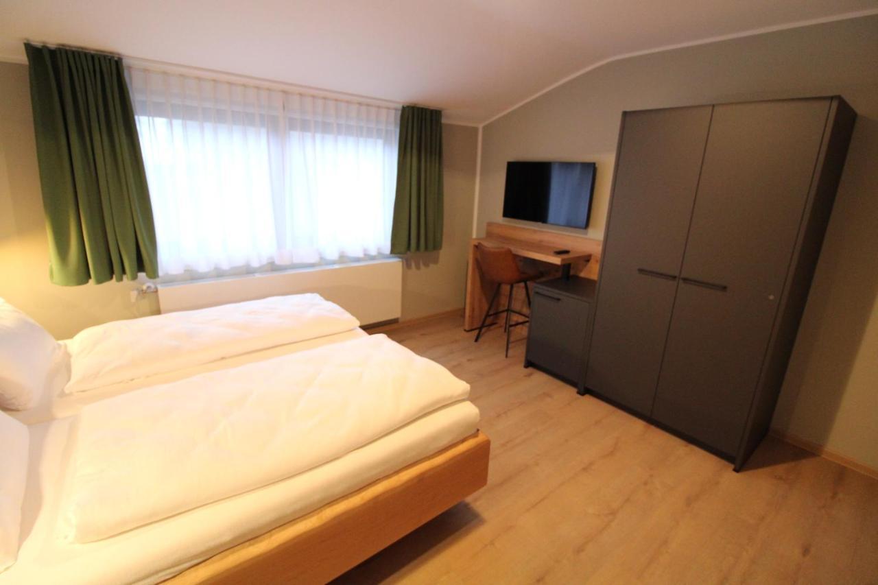 Der Hirsch Hotel 몬샤우 외부 사진