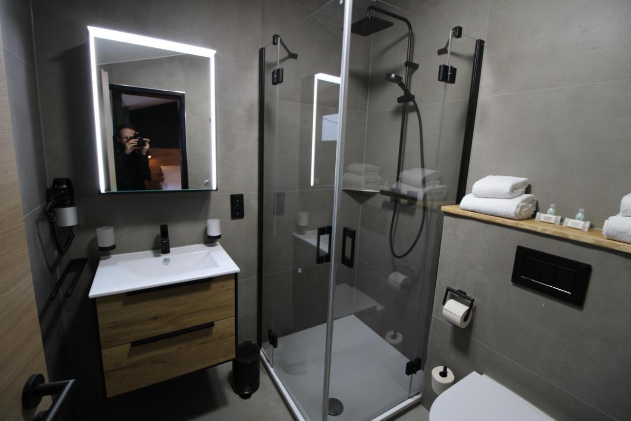Der Hirsch Hotel 몬샤우 외부 사진