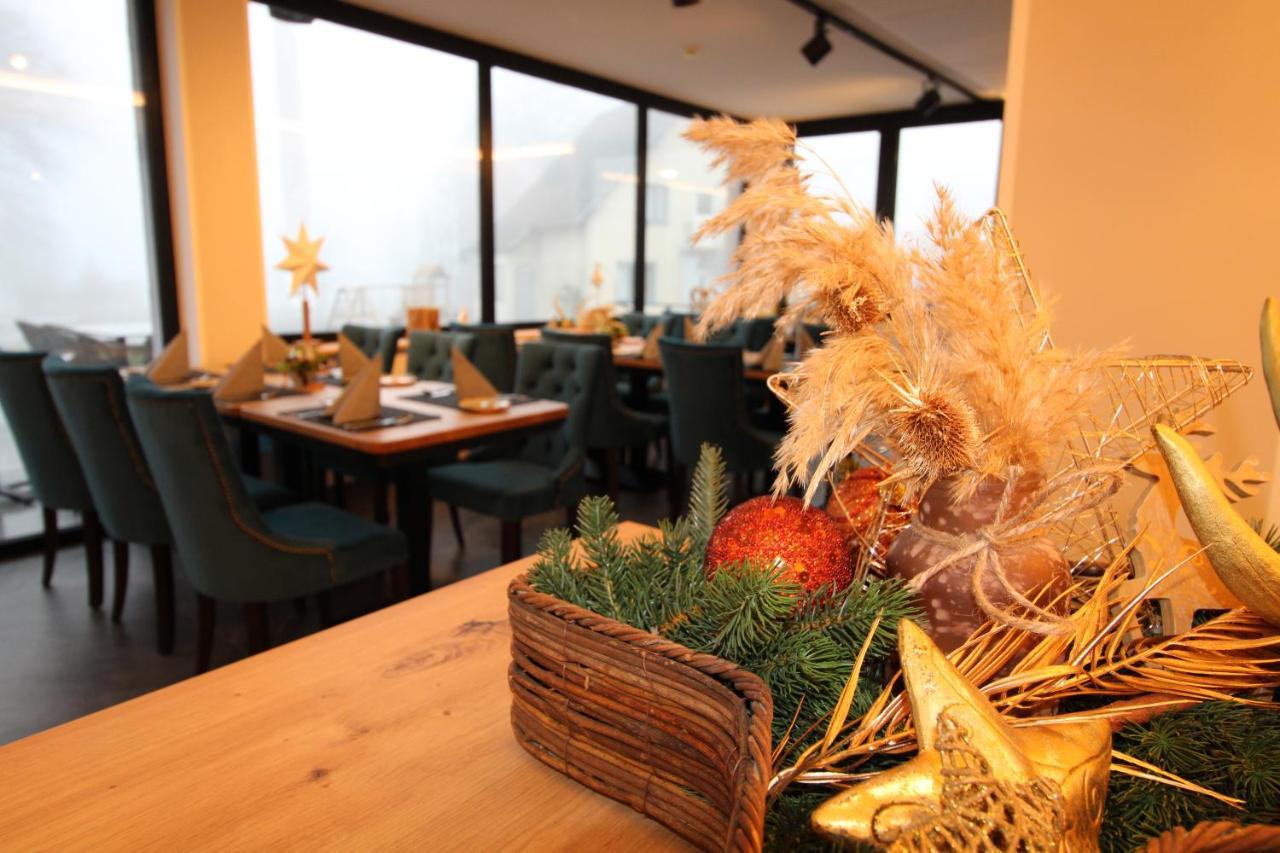 Der Hirsch Hotel 몬샤우 외부 사진